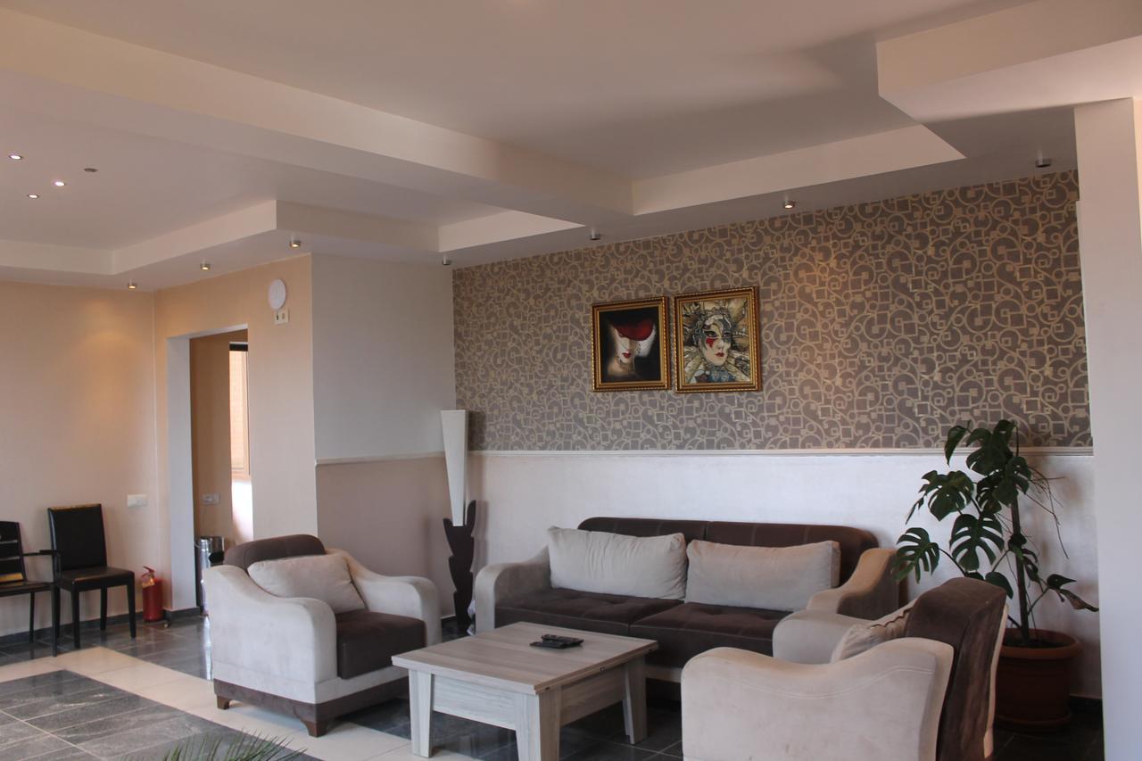 Seazone Hotel Shekhvetili Exterior photo